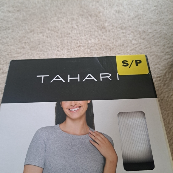 Tahari Ladies Ribbed Cotton T-shirt Women's Size Small Tee Black White 2 Pack - Picture 9 of 14